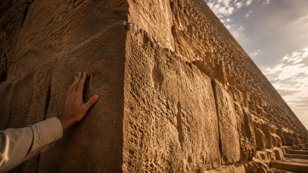 Massive limestone blocks of the Great Pyramid of Giza showing near-perfect
precision joins in the ancient Egyptian stonework.